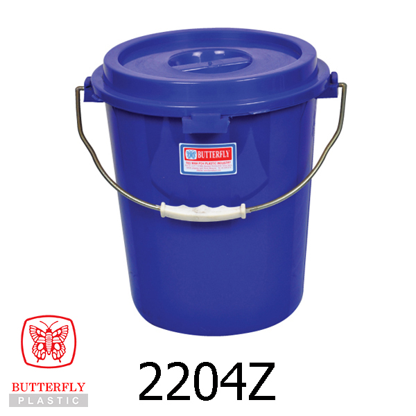 2204Z 4 Gallons Plastic Pail with Cover & Handle — Round pail with a flat lid fitted on top, a wire bail handle.