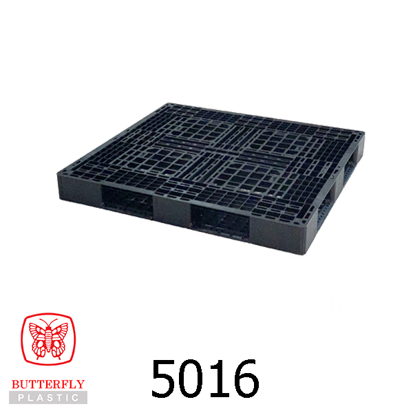 5016 Export-Grade Plastic Pallet — Rectangular pallet with a gridded, perforated deck surface and a reinforced border frame.